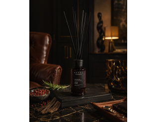 Nefel difuzor dišav s palčkami Oud & Suede 250 ml Nefél